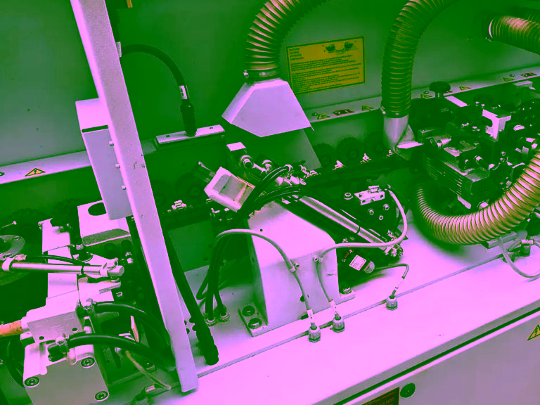 Processing units with extraction hoses