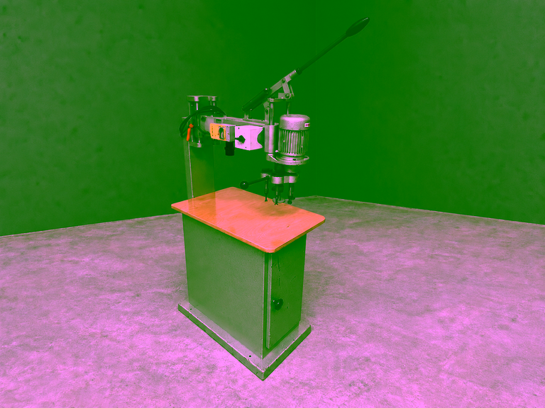 Rapid knot hole drilling machine